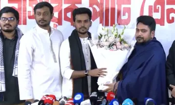 এনসিপির মুখপাত্র হলেন আসিফ মাহমুদ