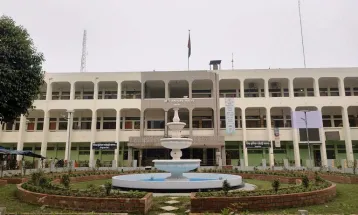 ঠাকুরগাঁওয়ের ৩ সংসদীয় আসনে ২৪ জনের মধ্যে মনোনয়ন দাখিল করলেন ২১ জন